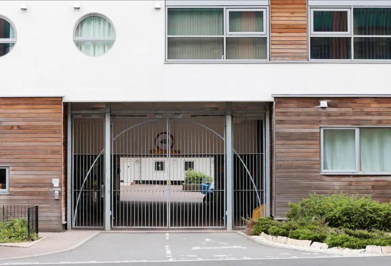 Paramount City View Swindon Exterior foto